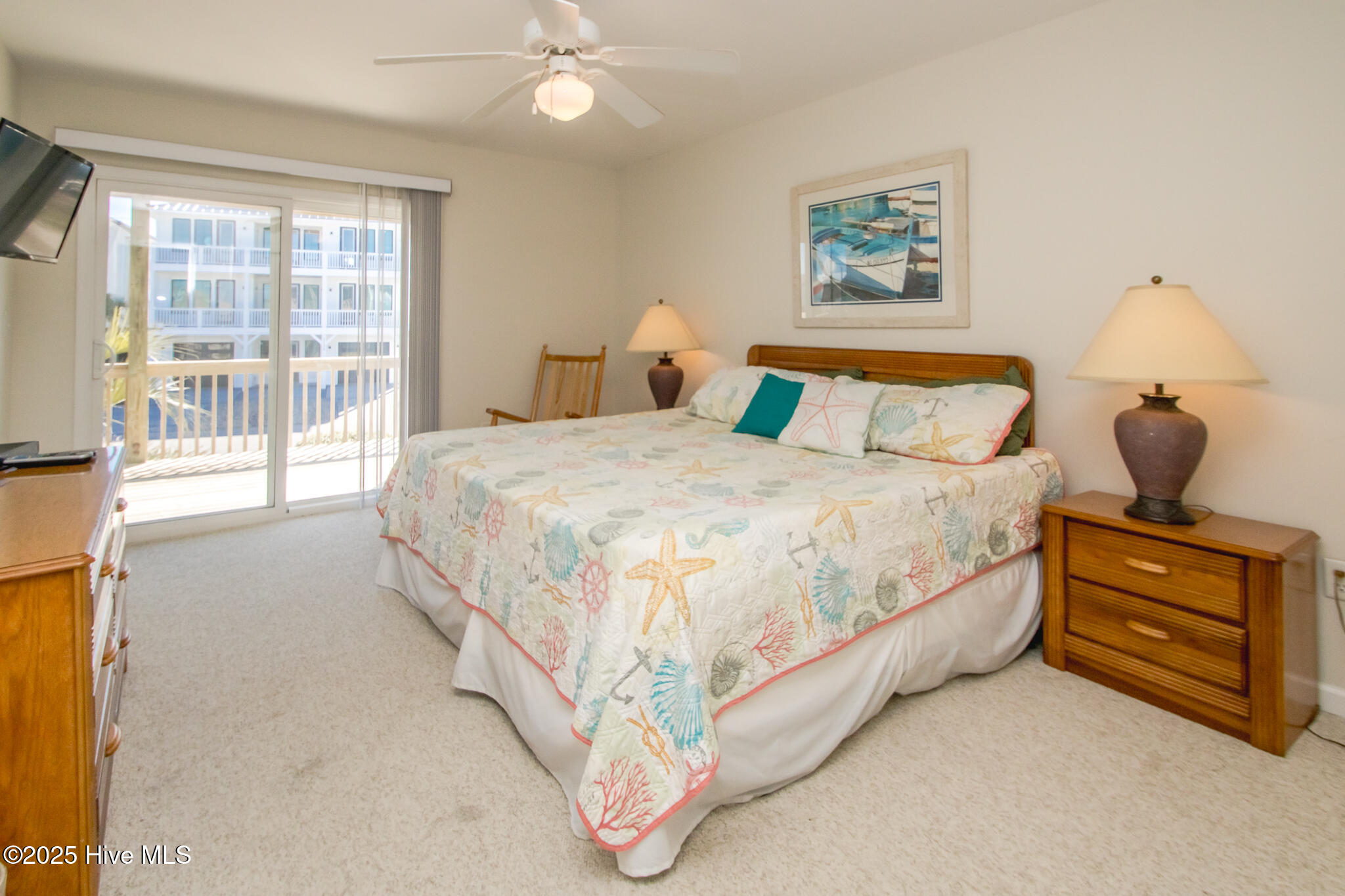 100495072 | Photo 18