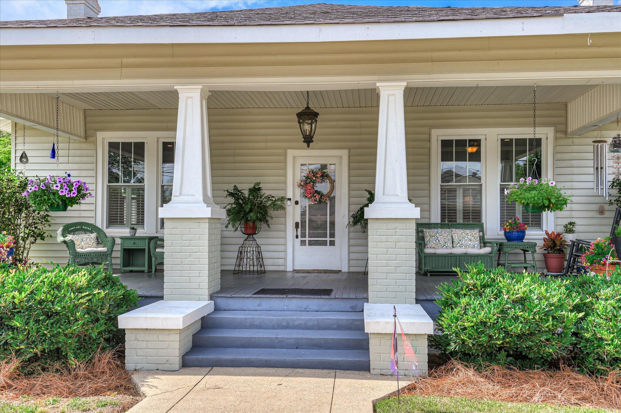 Homes for sale in Waynesboro, GA | 209 W 7Th St, Waynesboro, GA 30830 | MLS# 98257326