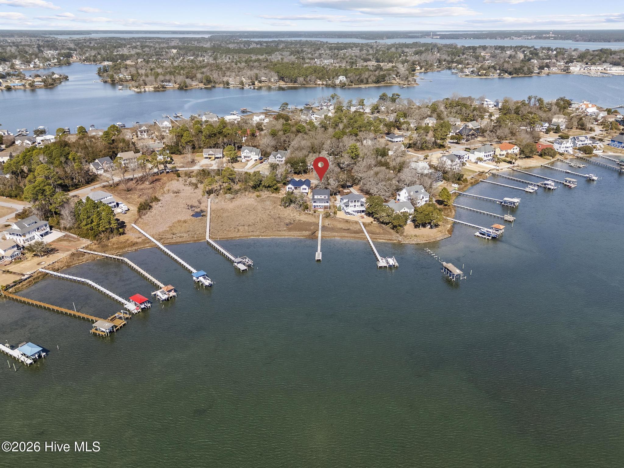 100557619 | Photo 54