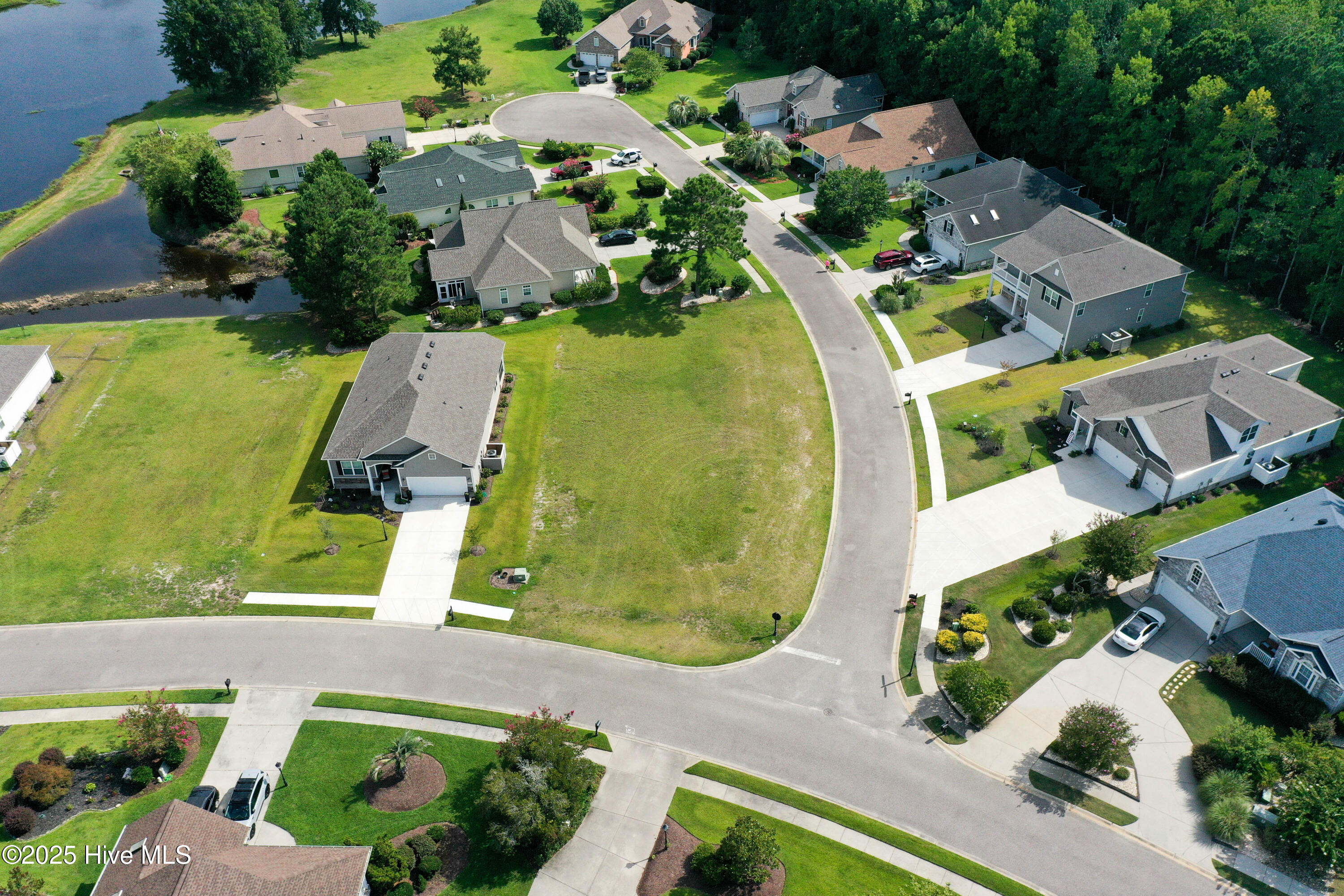 100520580 | Photo 15