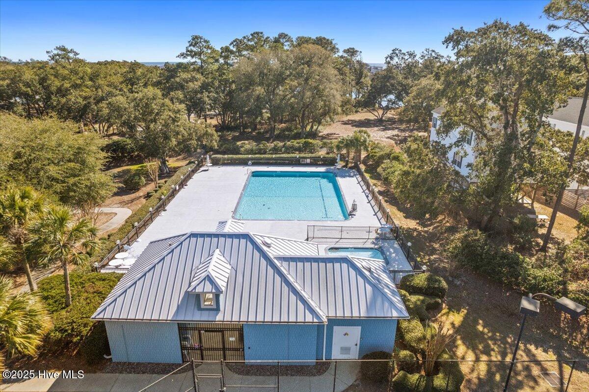 100530504 | Photo 64