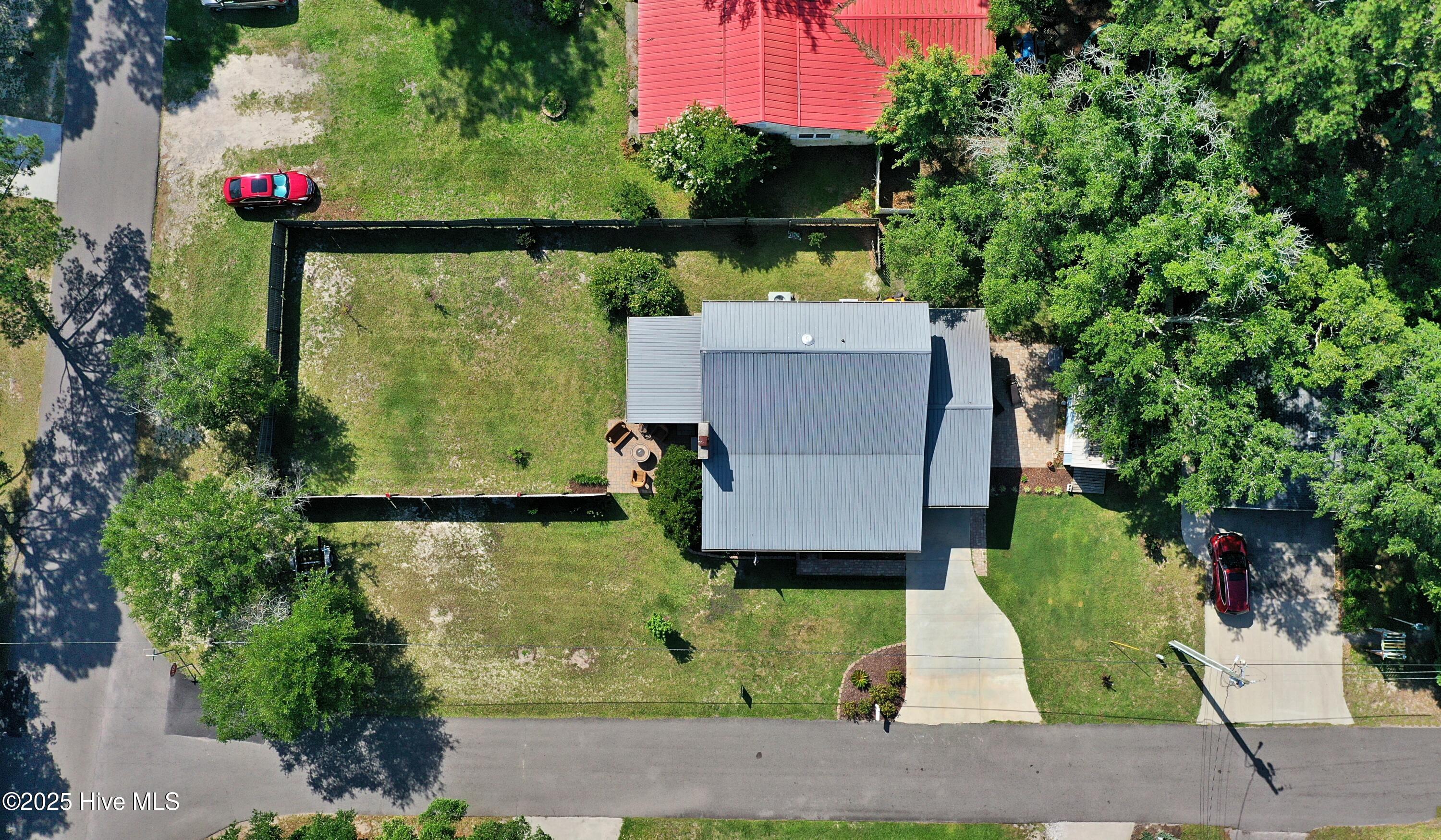 100513124 | Photo 40