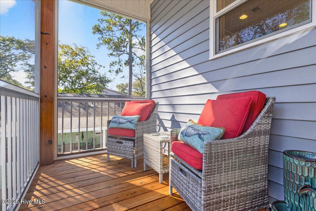 100541431 | Photo 37