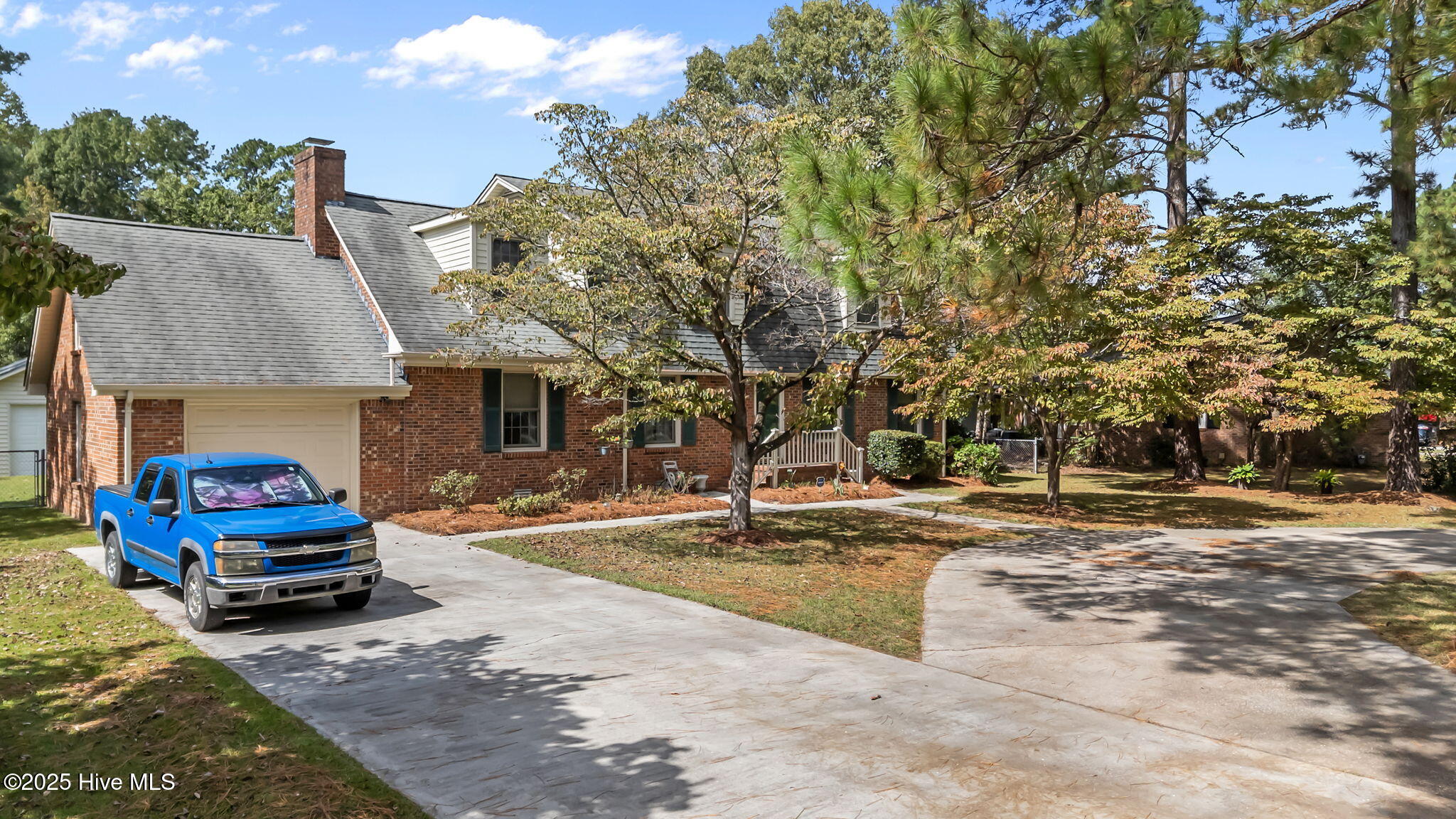 Homes for sale in Trent Woods, NC | 705 River Rd, Trent Woods, NC 28562 | MLS# 100535960