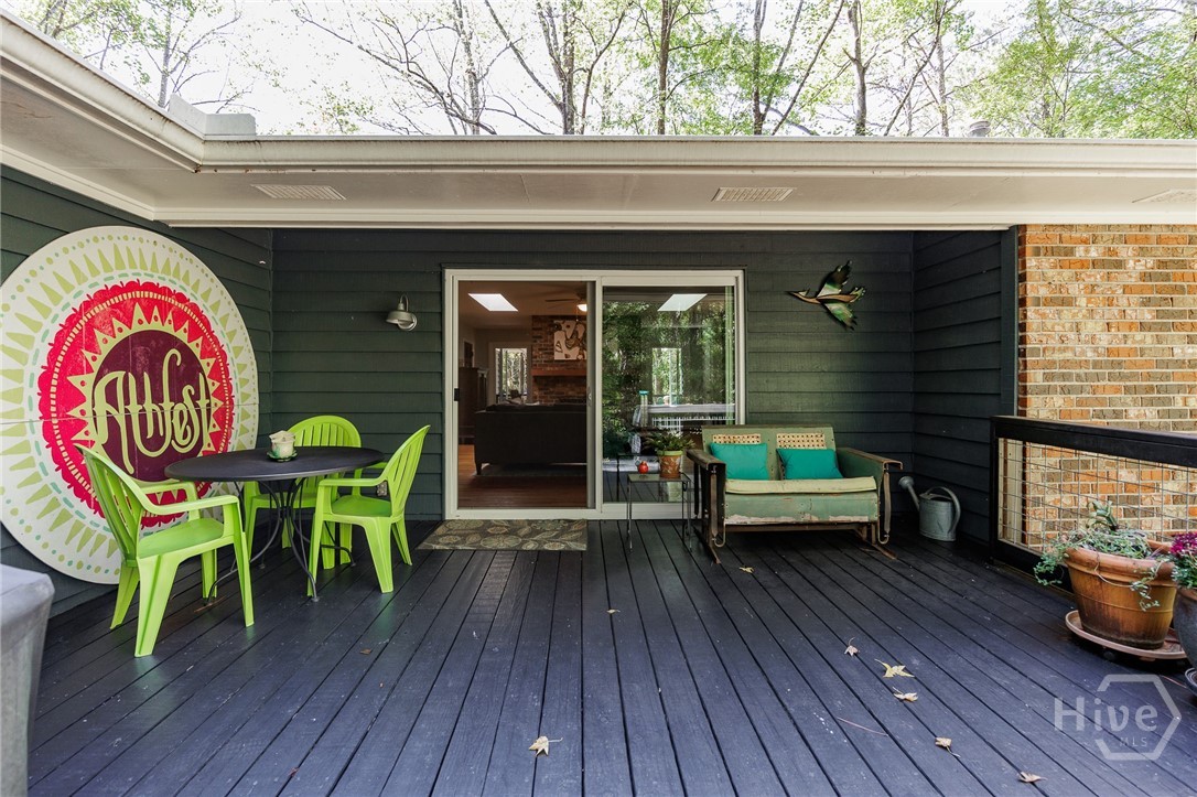 117 Gibbons Place