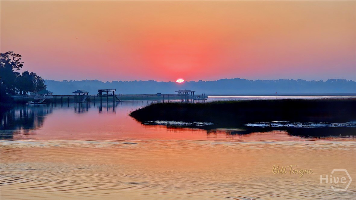 Beautiful sunset on Bluff Dr