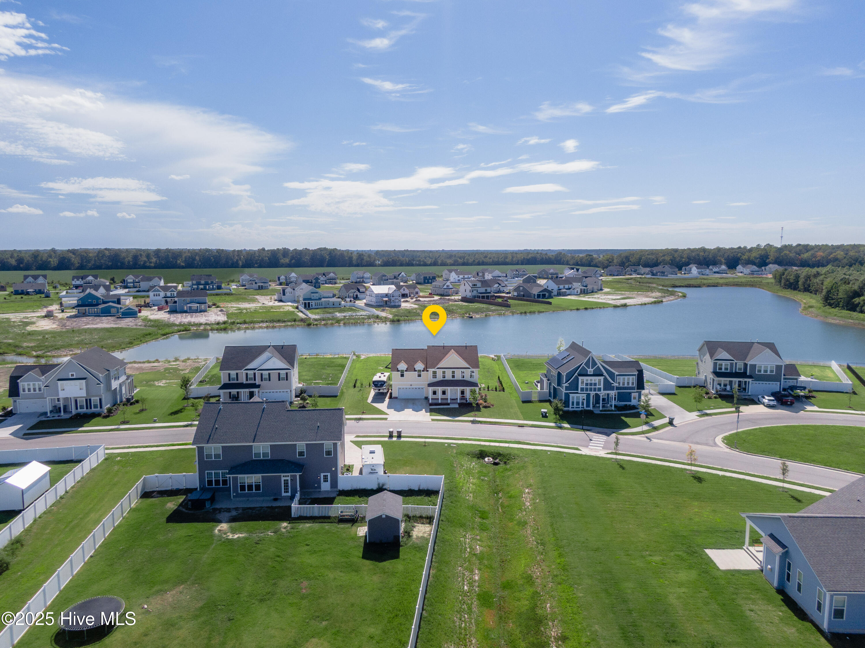 300 Farmstead Loop, Moyock, NC, 27958