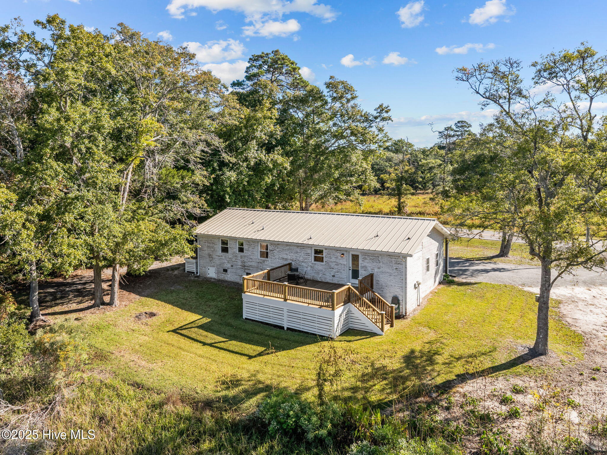 100538027 | Photo 45