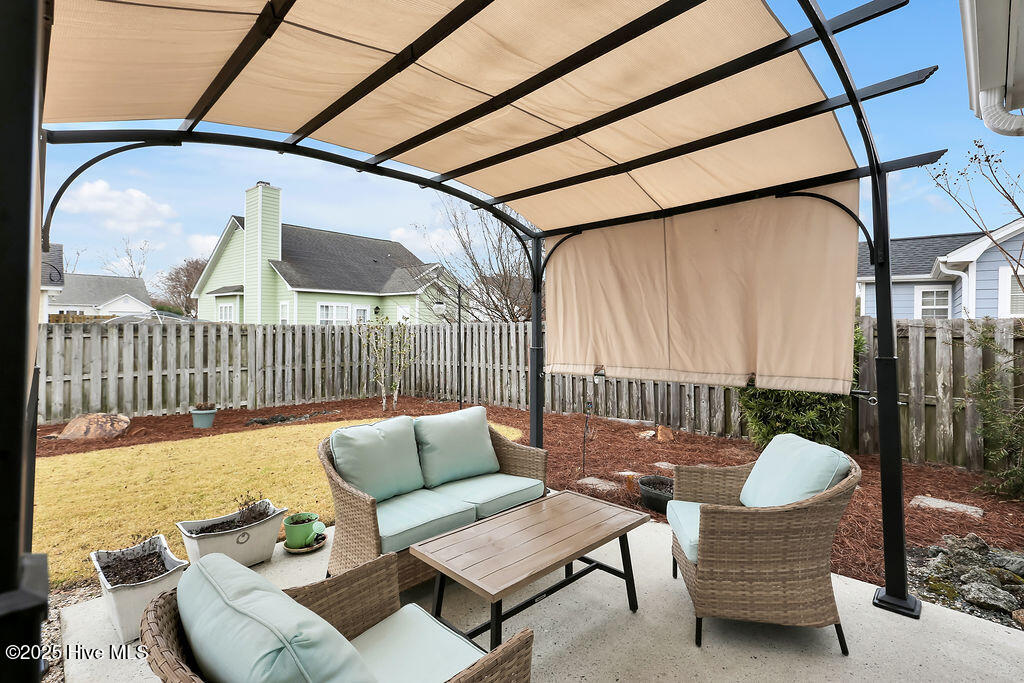 100547758 | Photo 22