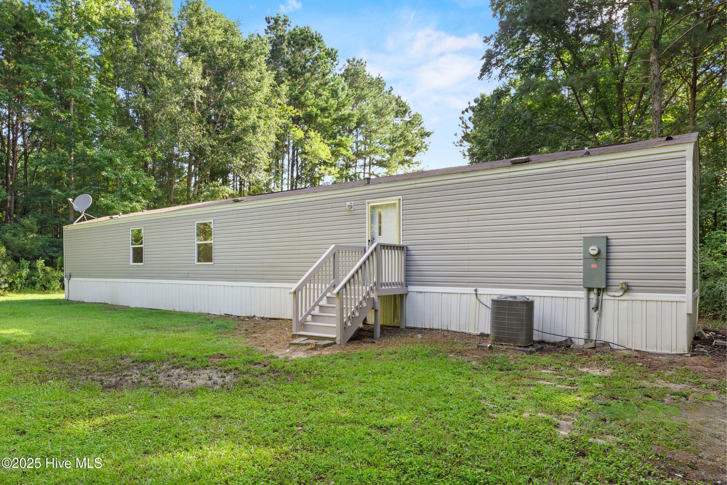 325 Messer Loop Road, Burgaw, NC 28425 – photo 23: 032_36IG