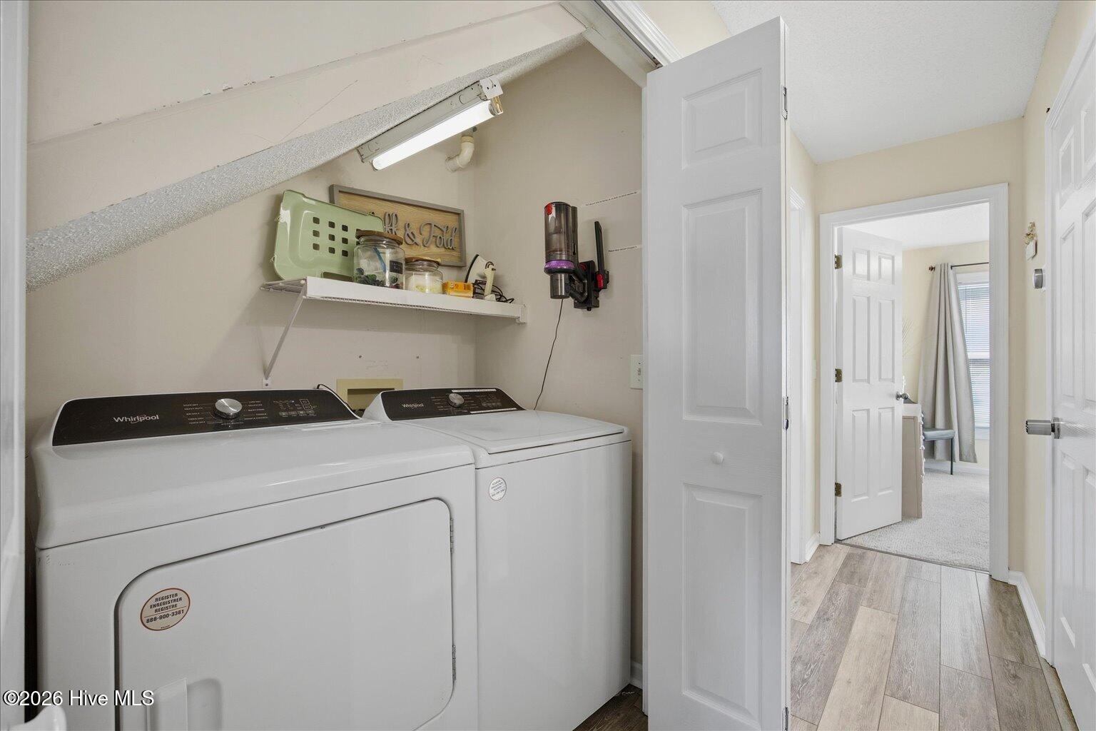 100558776 | Photo 31