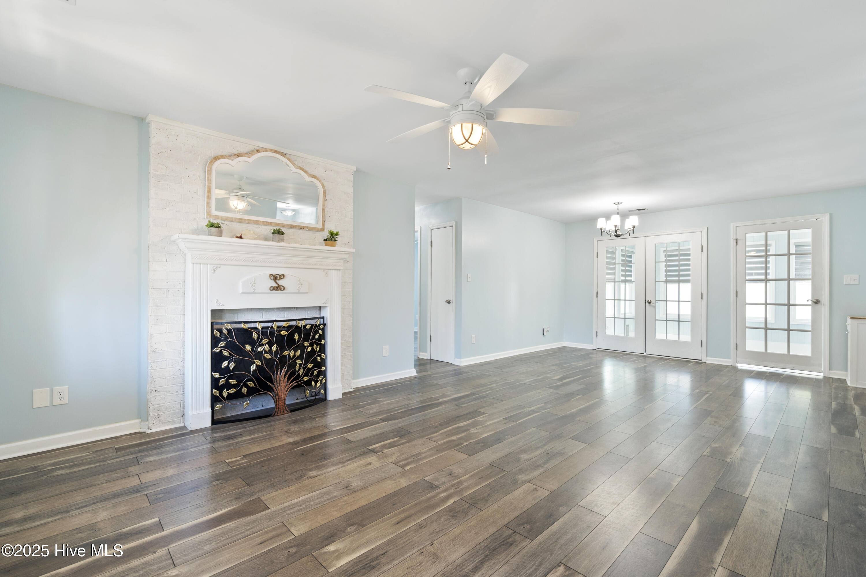 1960 Harbor Drive SW, Ocean Isle Beach, NC 28469 – photo 7: DSC00809