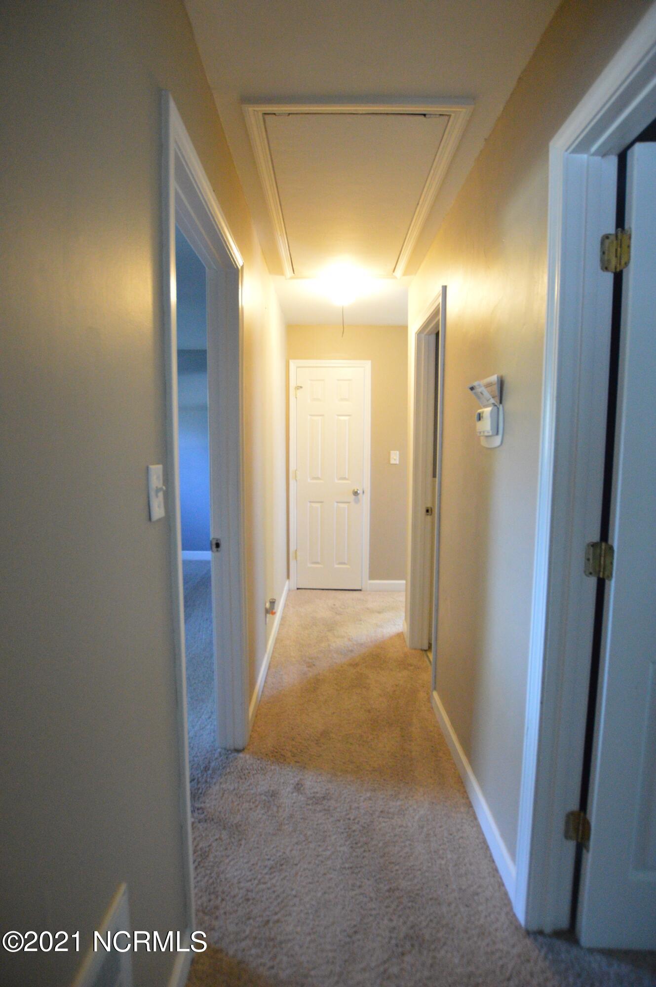 100562914 | Photo 16