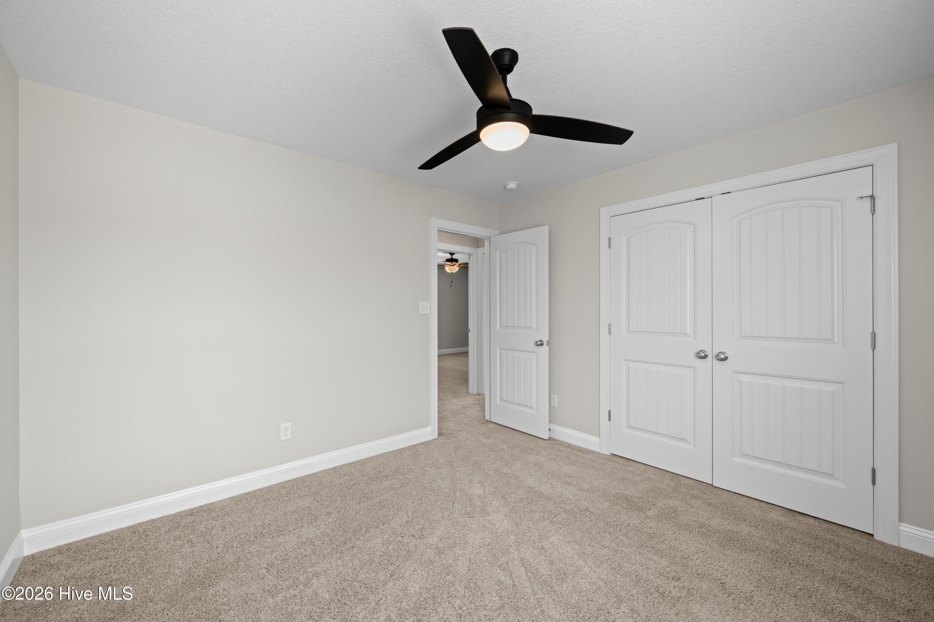 100561863 | Photo 26