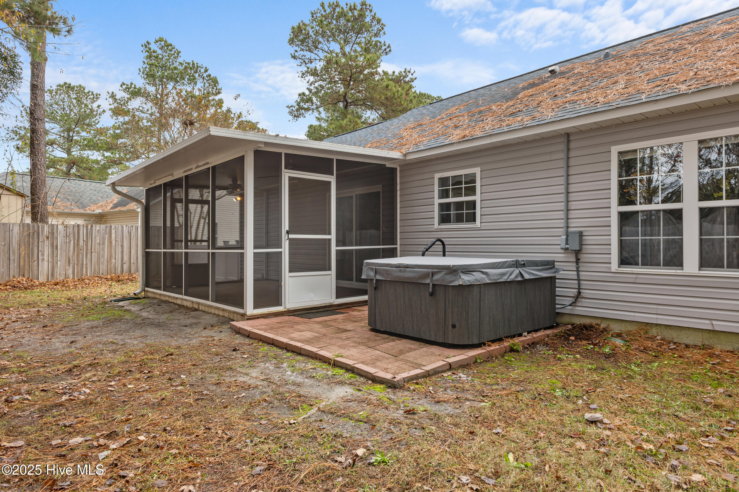 100545656 | Photo 17