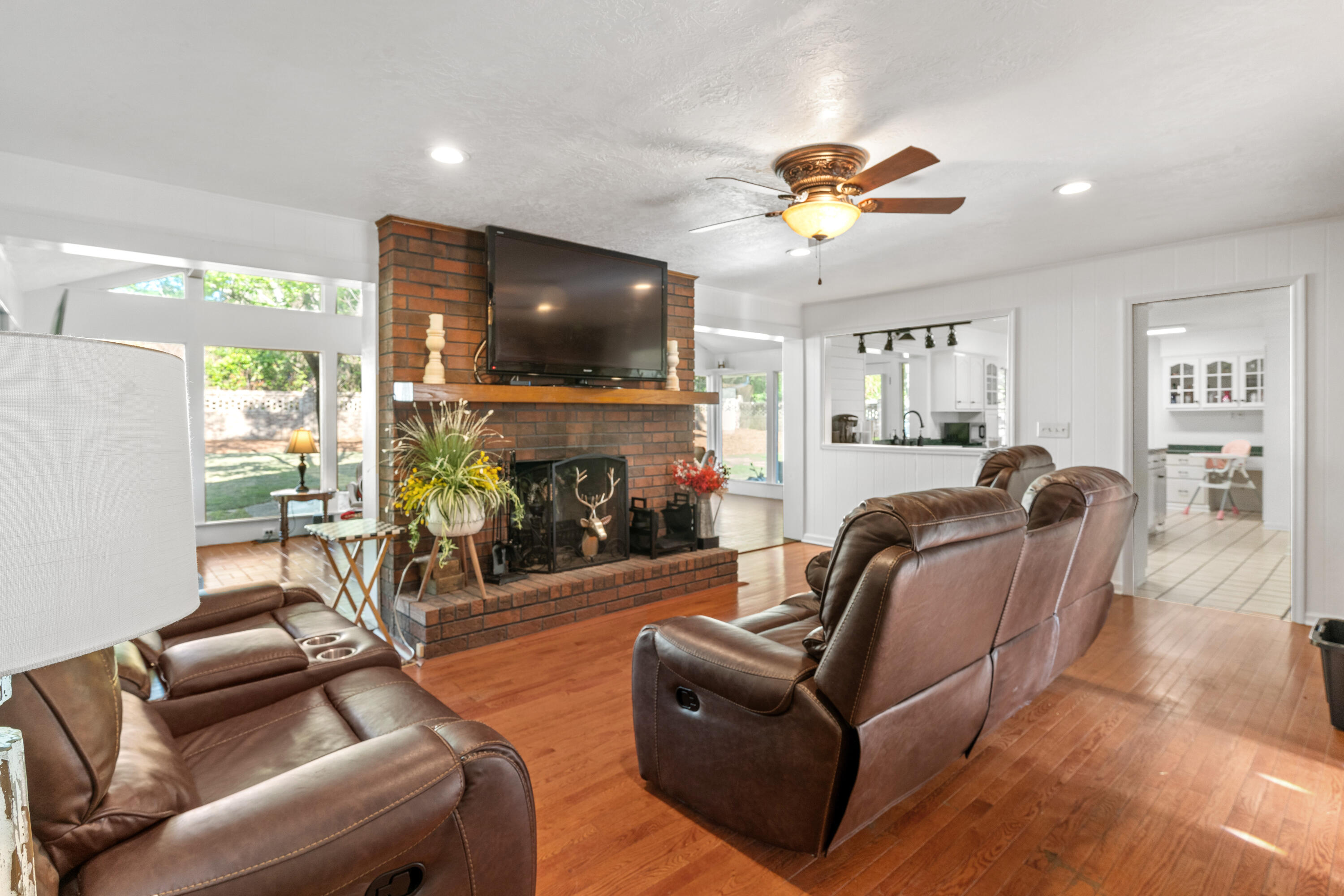 2025-04-14_4065_Goshen_Lake_Dr_S-EM-09