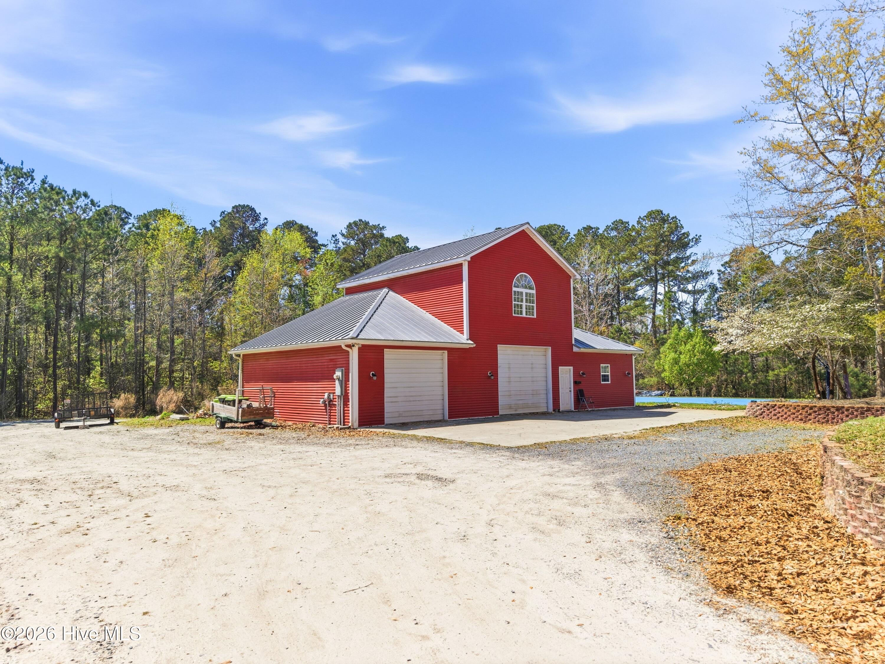 100564216 | Photo 56