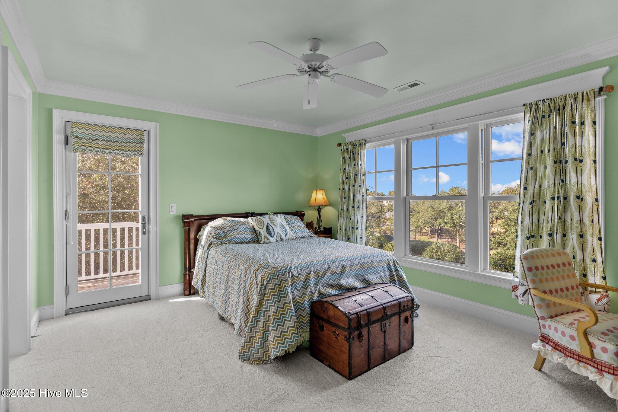 100525700 | Photo 42