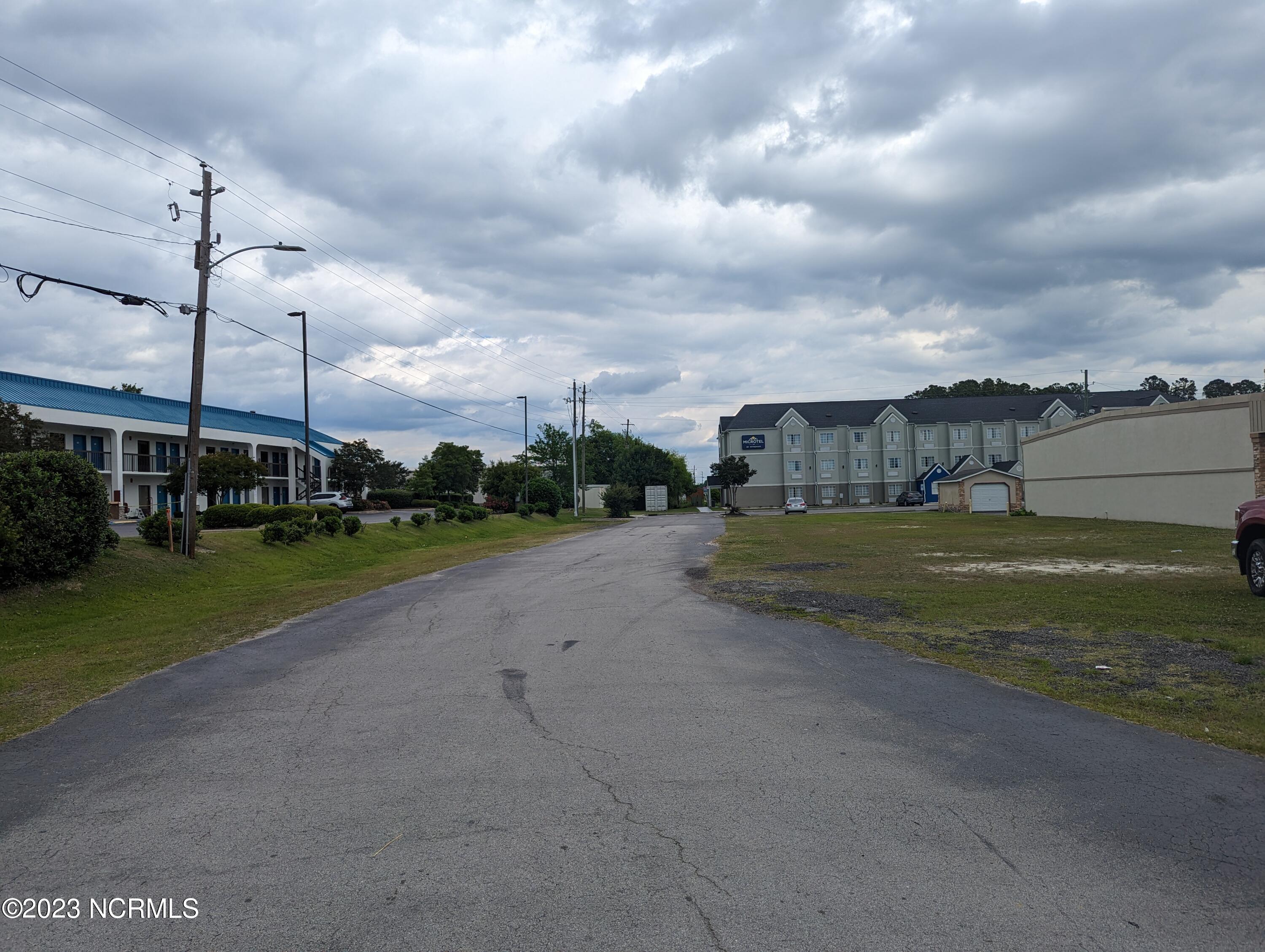 000 Western Boulevard,Jacksonville
