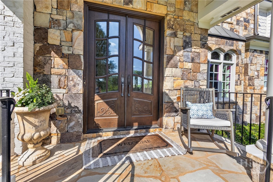 2nd image of 1123 Dee Kennedy Rd, Auburn, GA 30011 | MLS# CL355031
