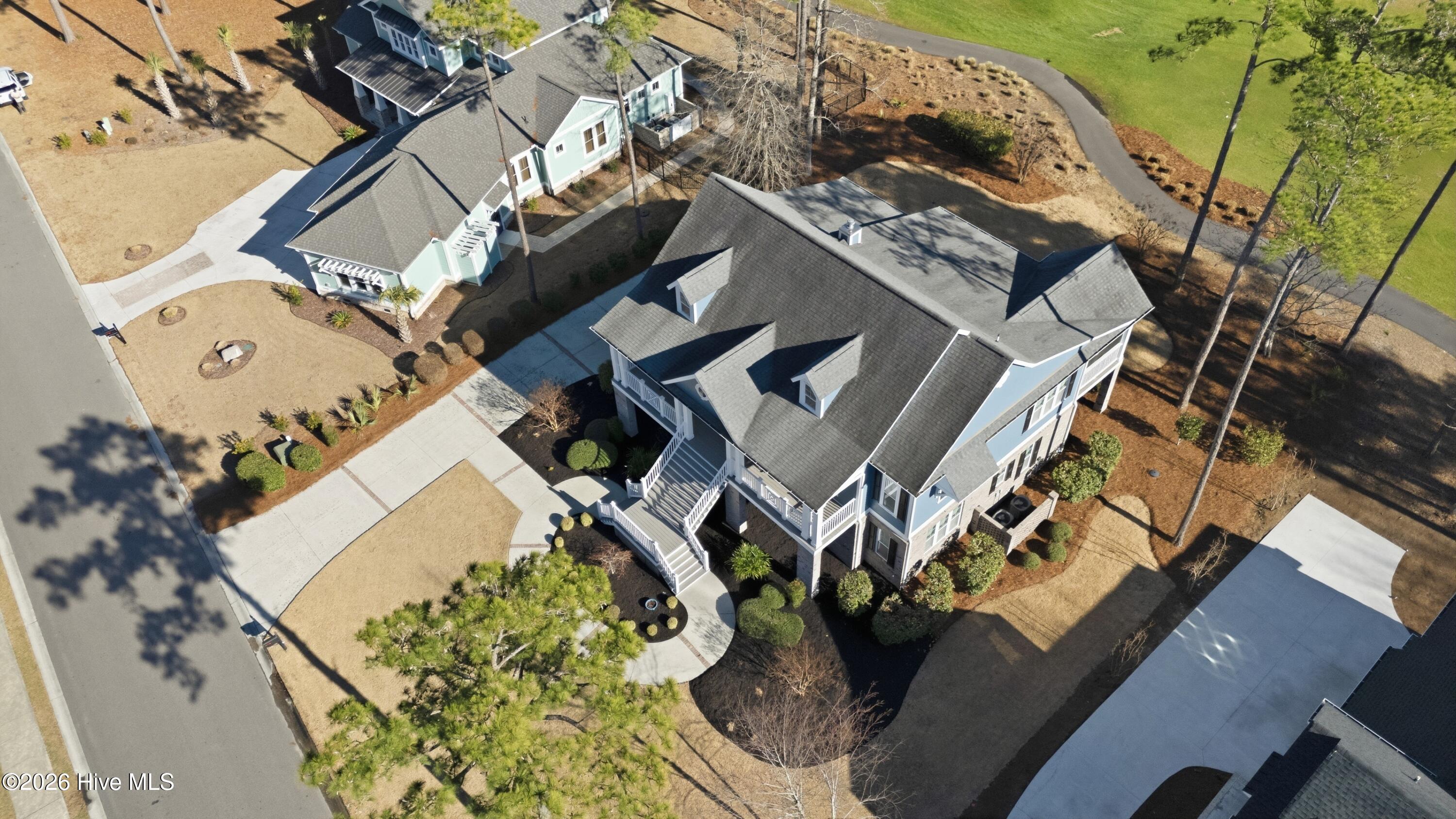 100556078 | Photo 81