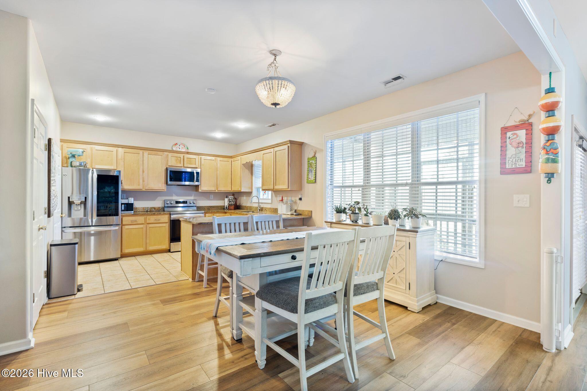 205 Port Side Drive, Sneads Ferry, NC, 28460