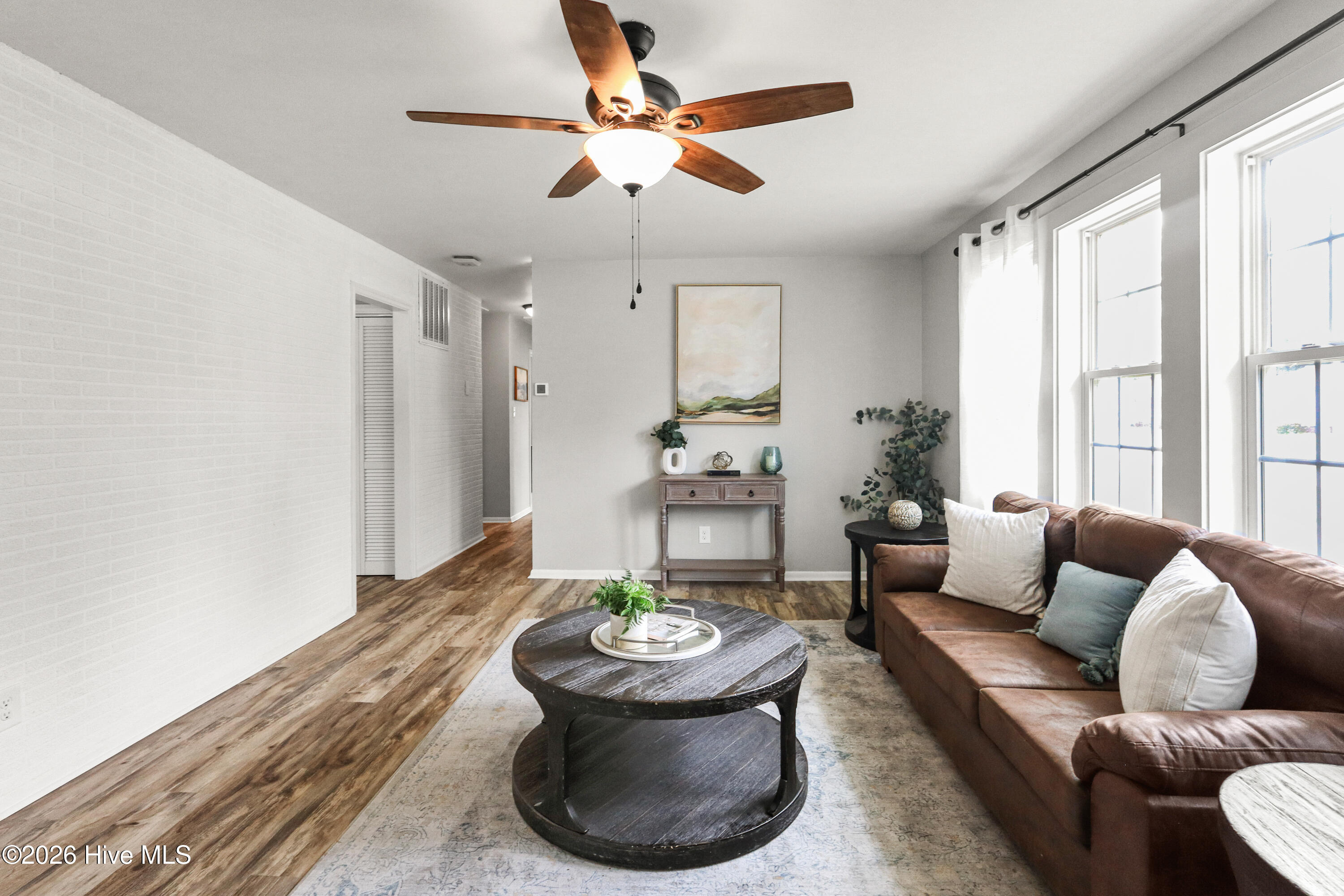 100562432 | Photo 12