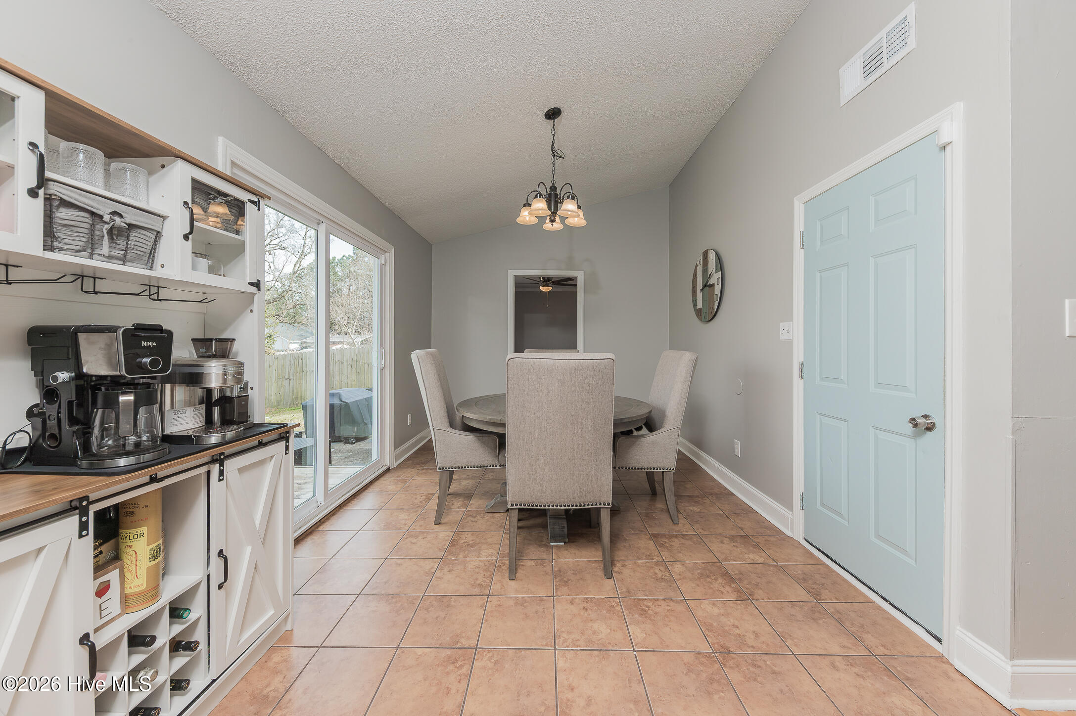 2206 Bridle Trail, Midway Park, NC 28544 – photo 14: 15DINING
