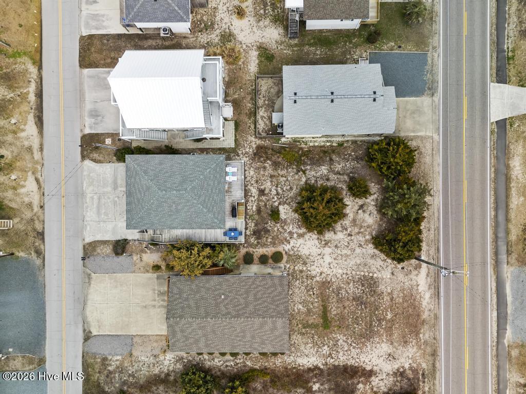 100557577 | Photo 47