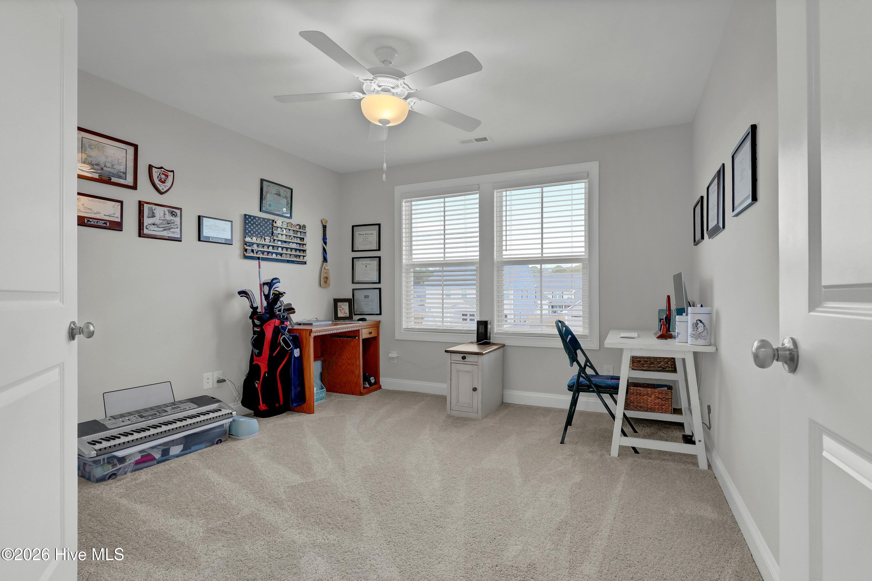 100555385 | Photo 21