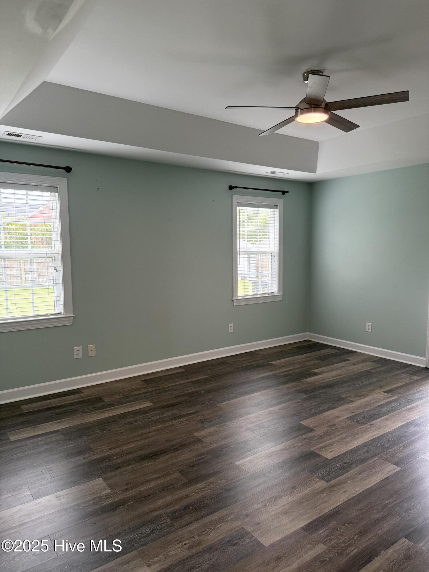 100524146 | Photo 24