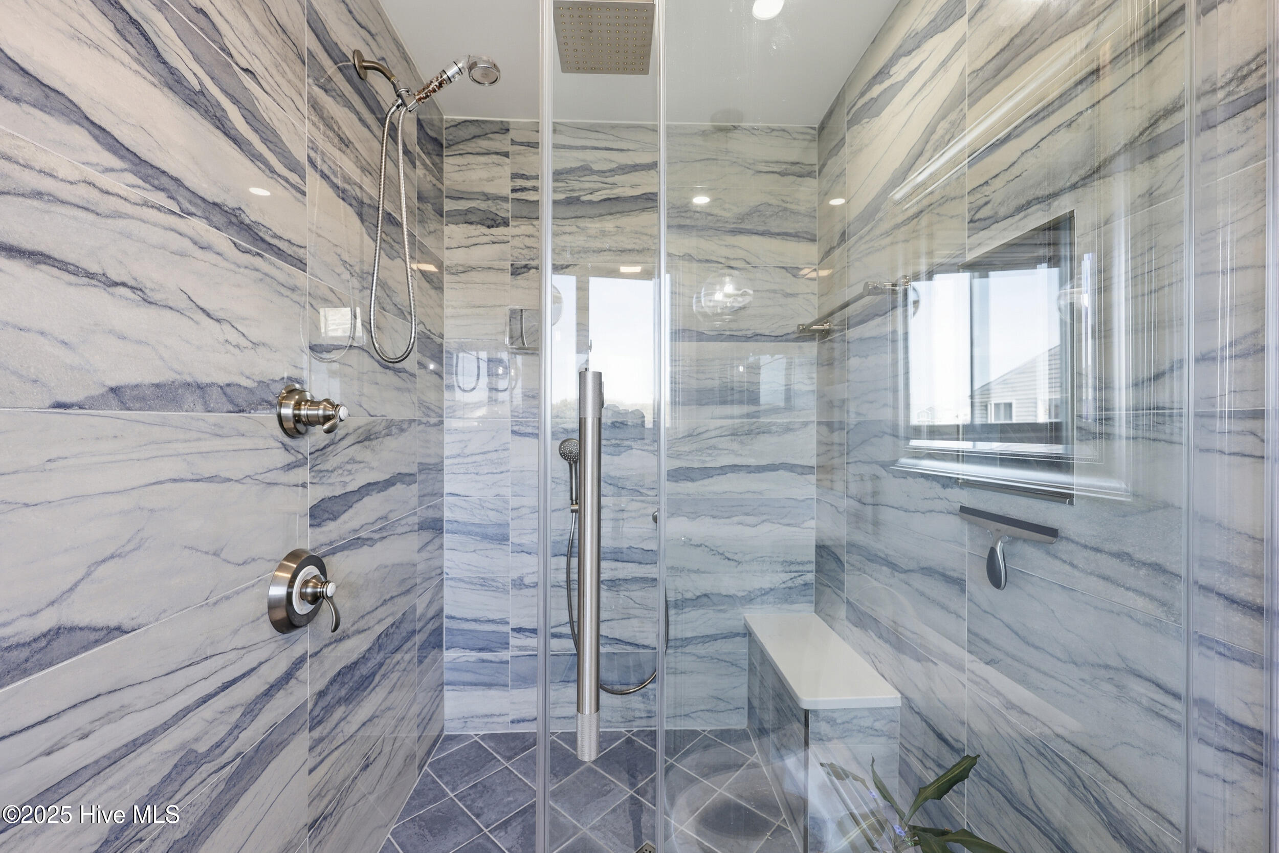 123 Georgetown Road UNIT 19, Duck, NC, 27949