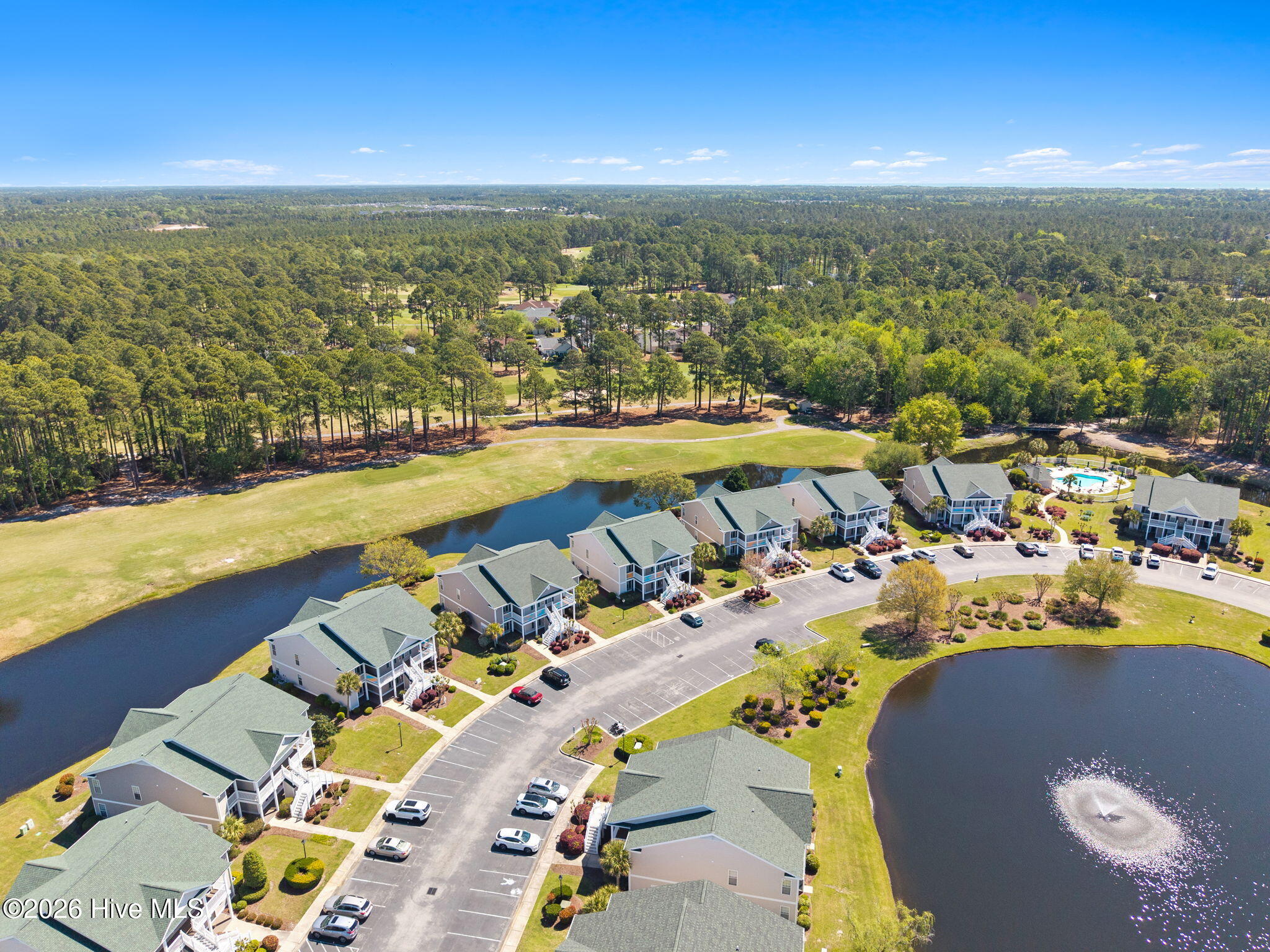 100569221 | Photo 37