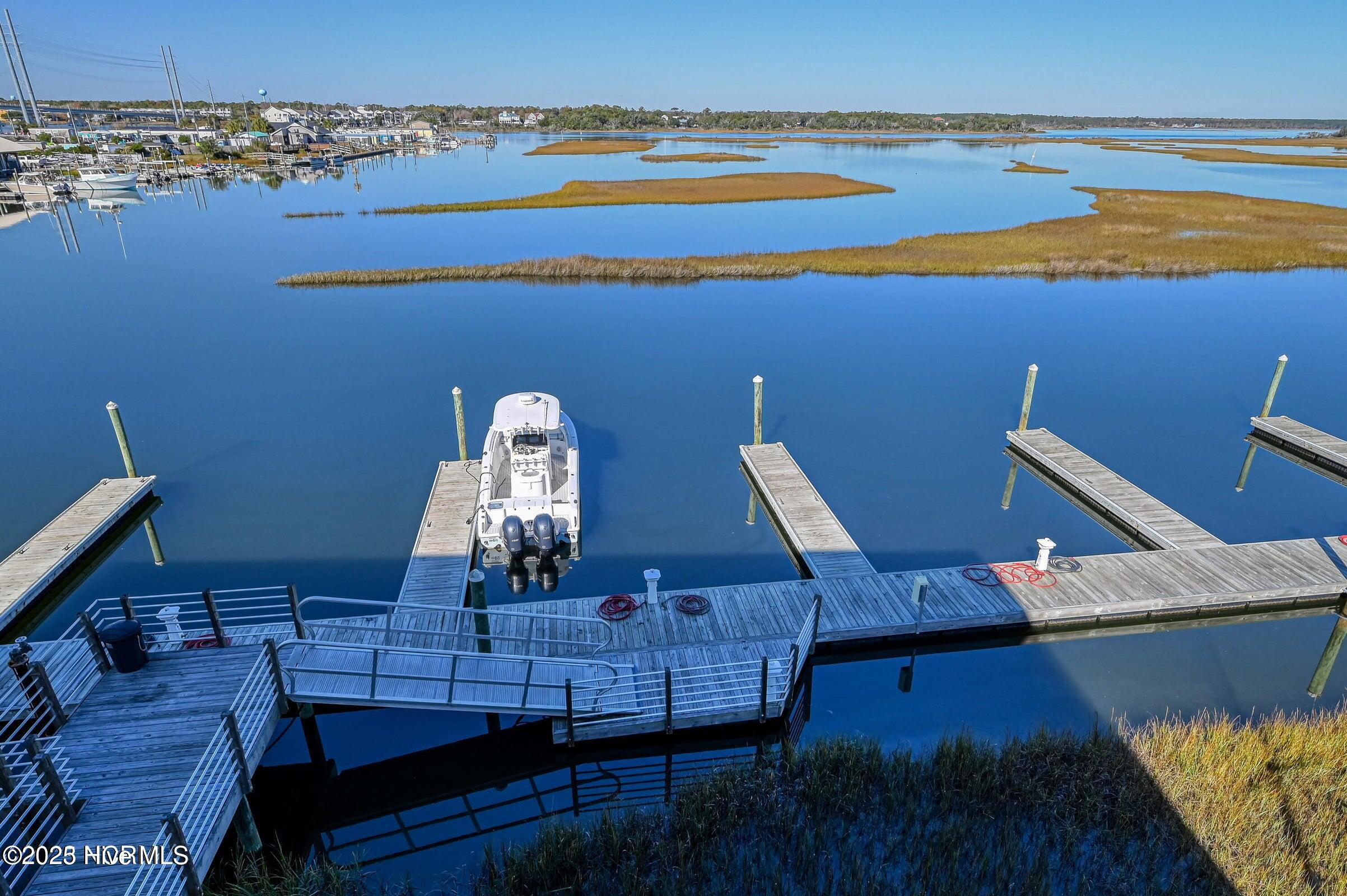 100514577 | Photo 26