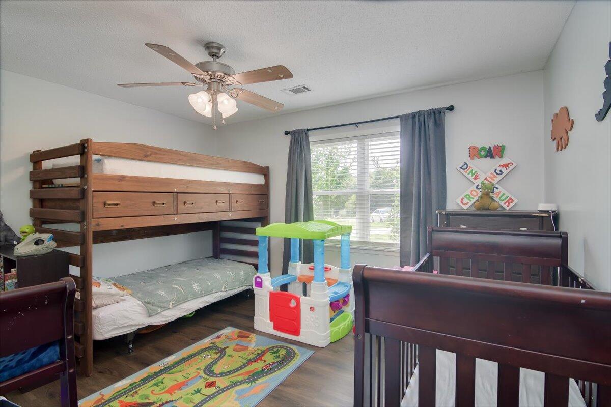 207 Colonial Court