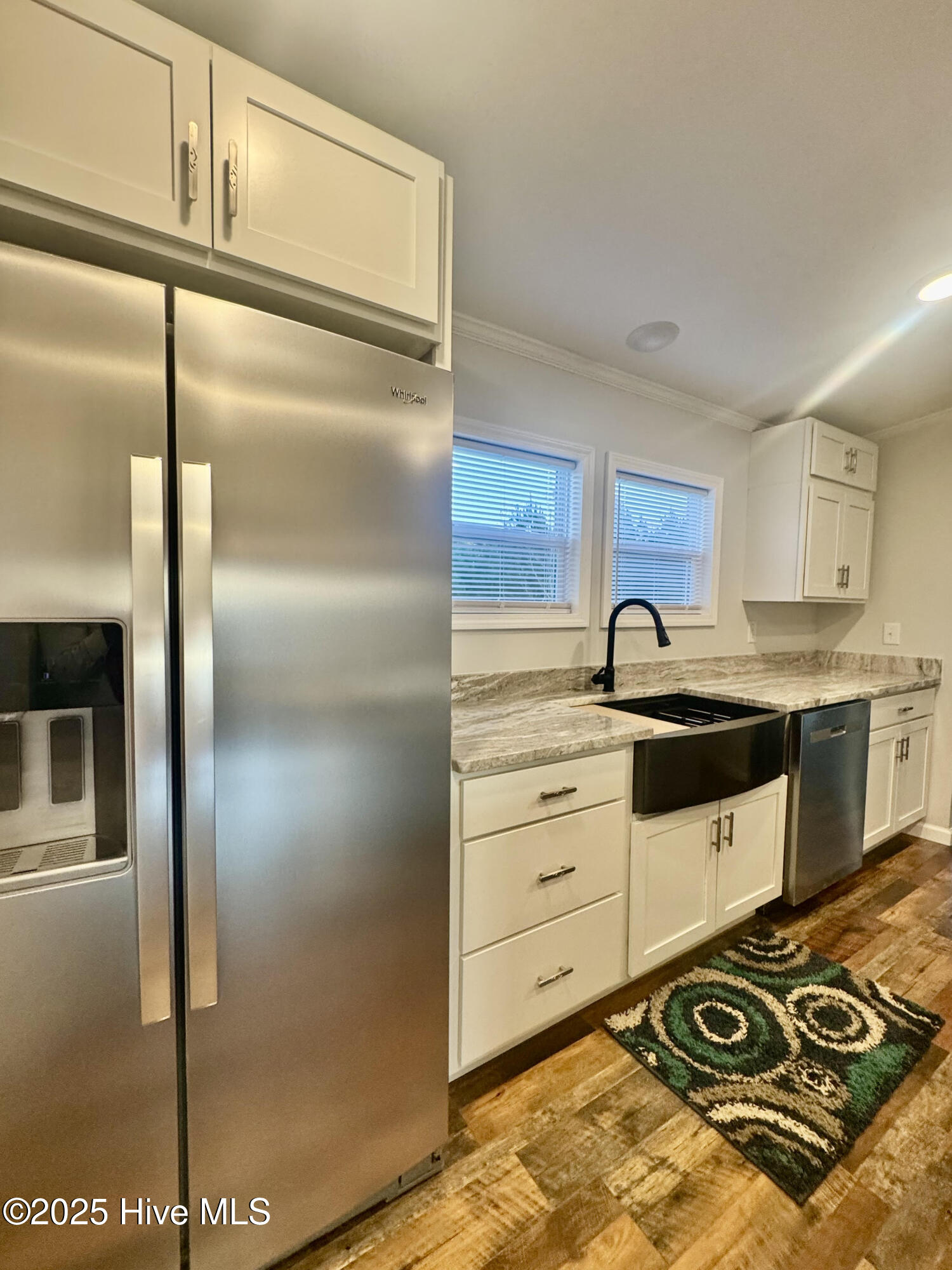 100546285 | Photo 12