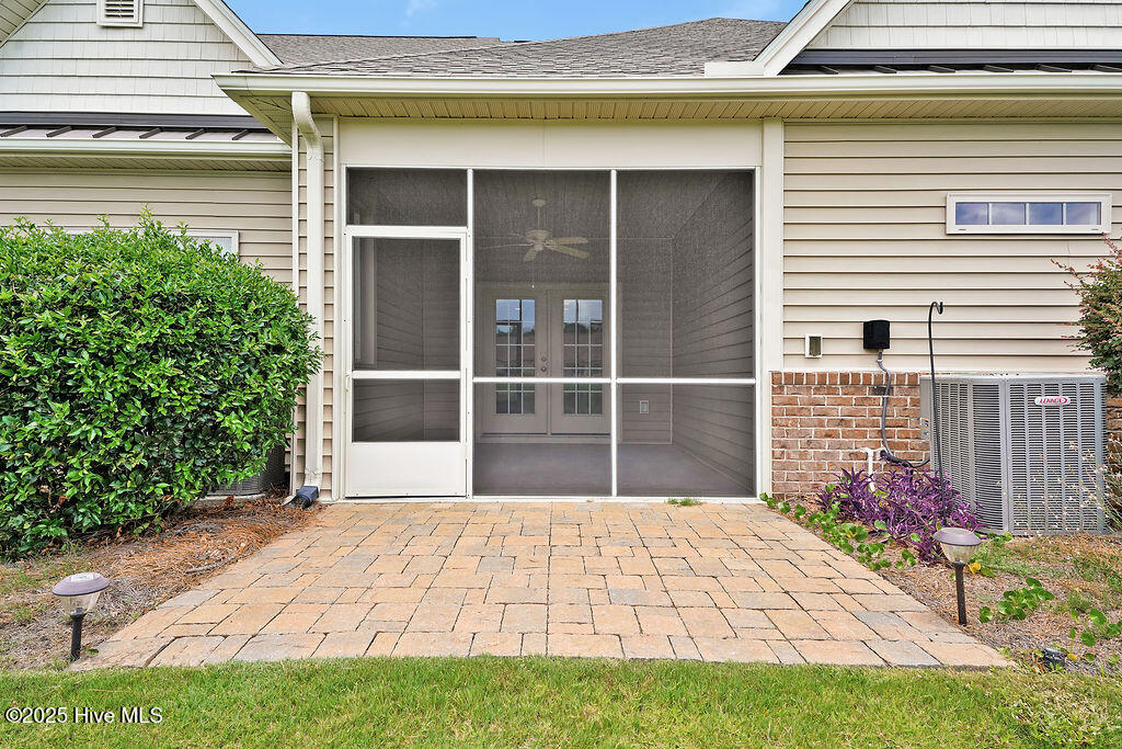 100520248 | Photo 40