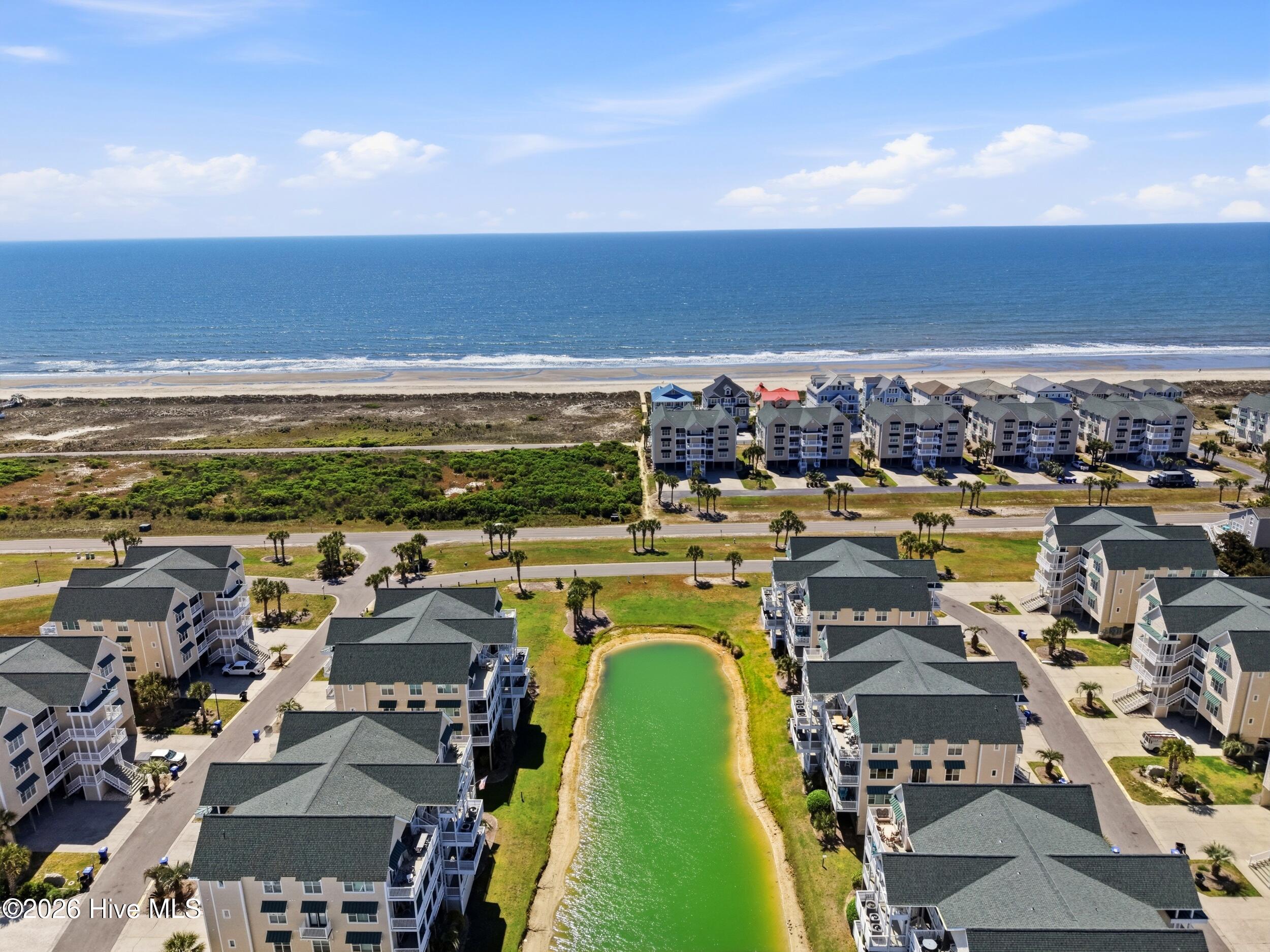 100567598 | Photo 37