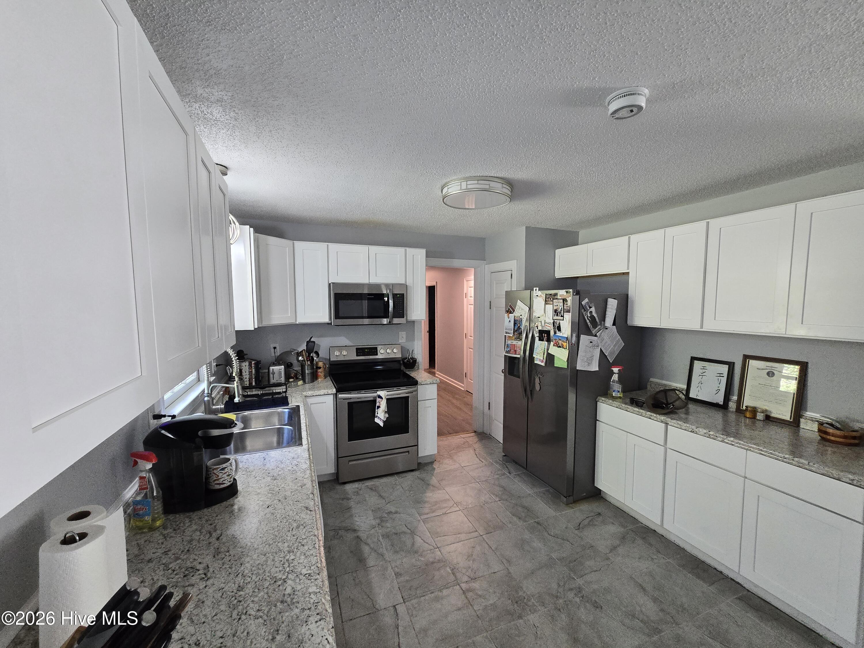 Undisclosed Address, Richlands, NC, 28574