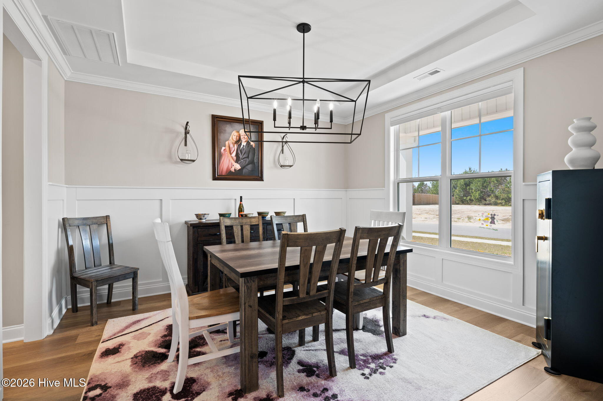 100564109 | Photo 14