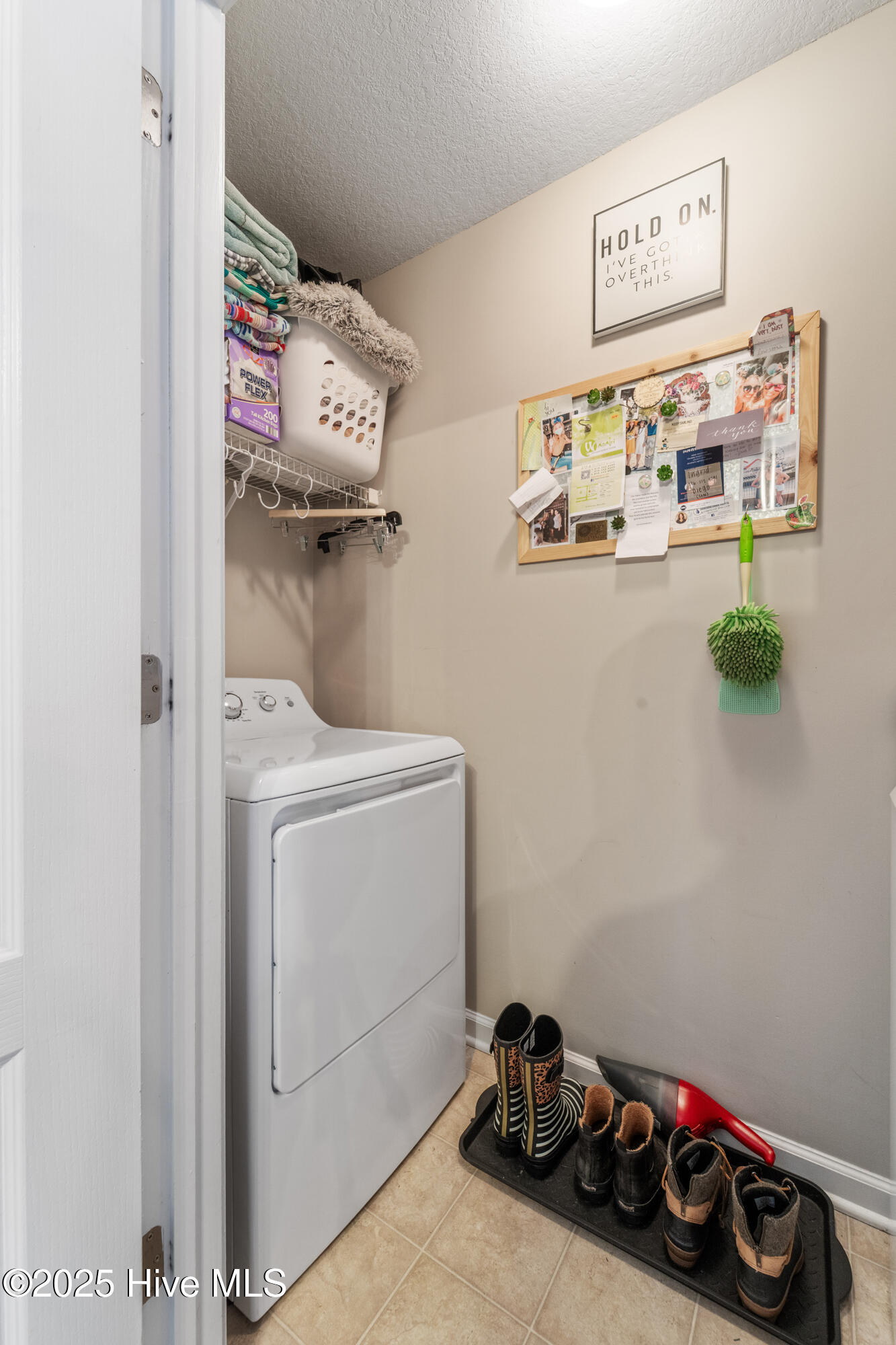 100539318 | Photo 15