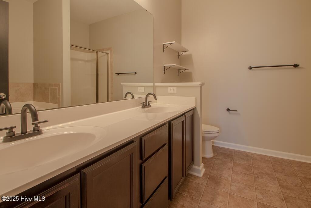 100545808 | Photo 27