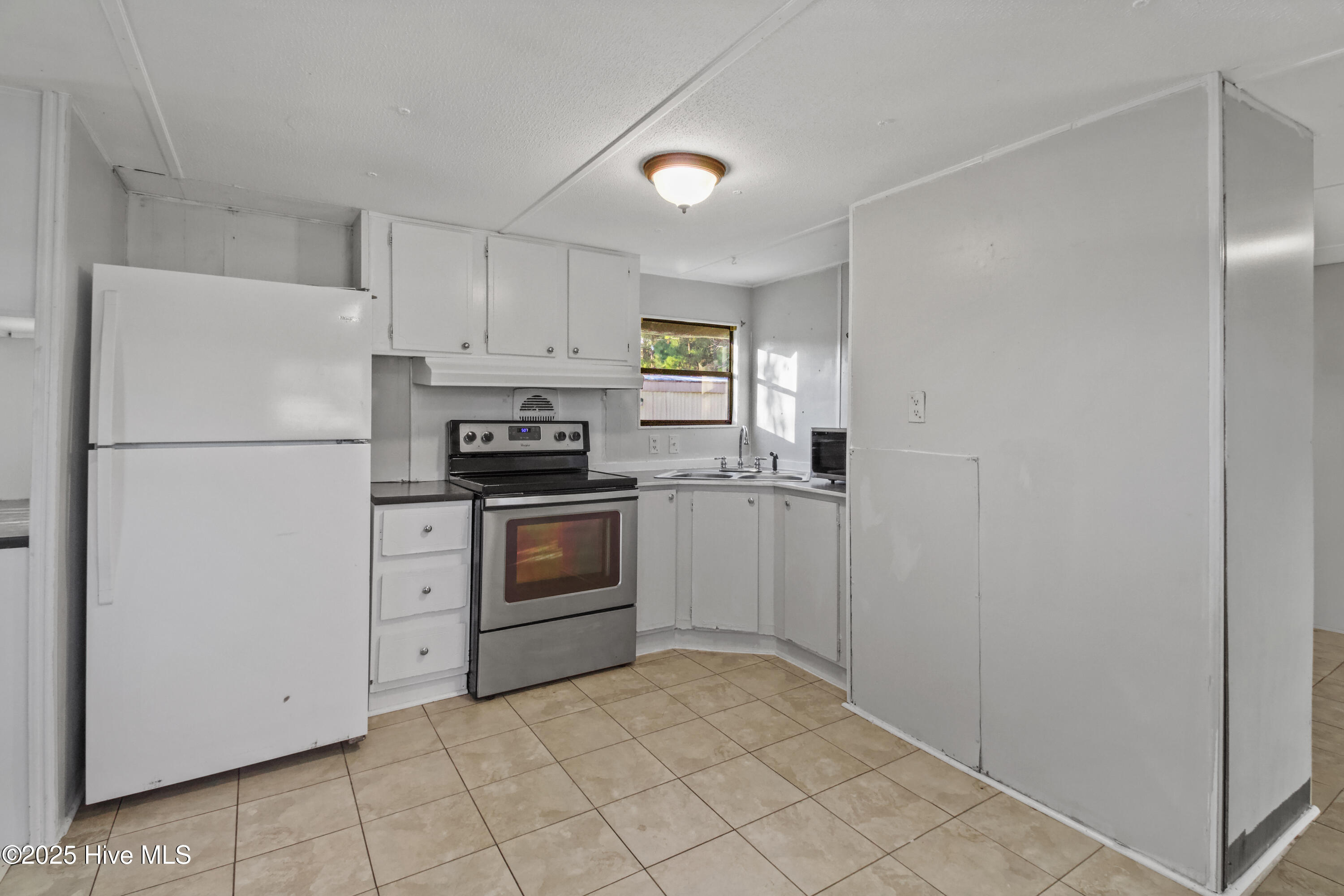 1200 Rocky Run Road 16,Midway Park