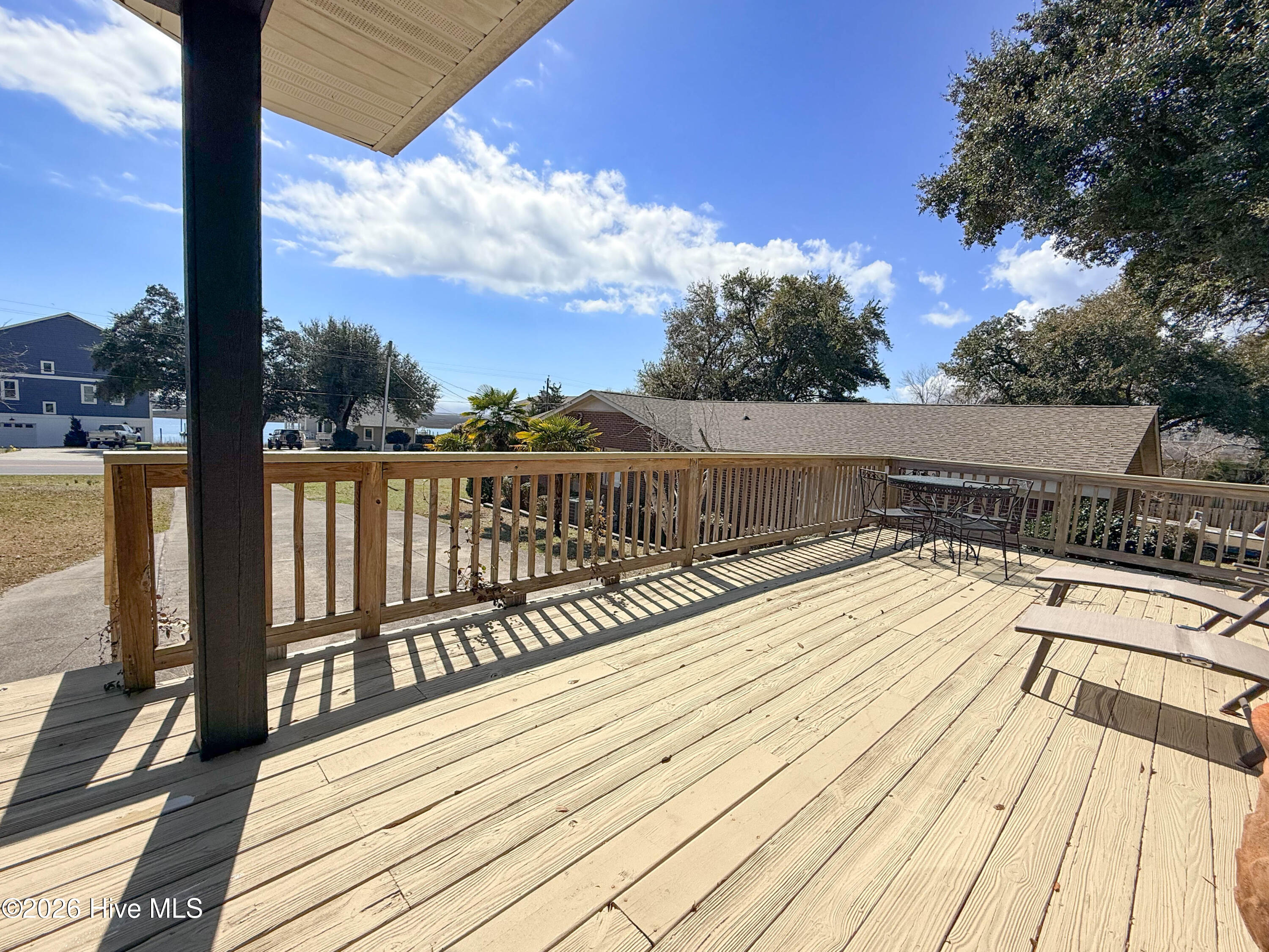 100559362 | Photo 48