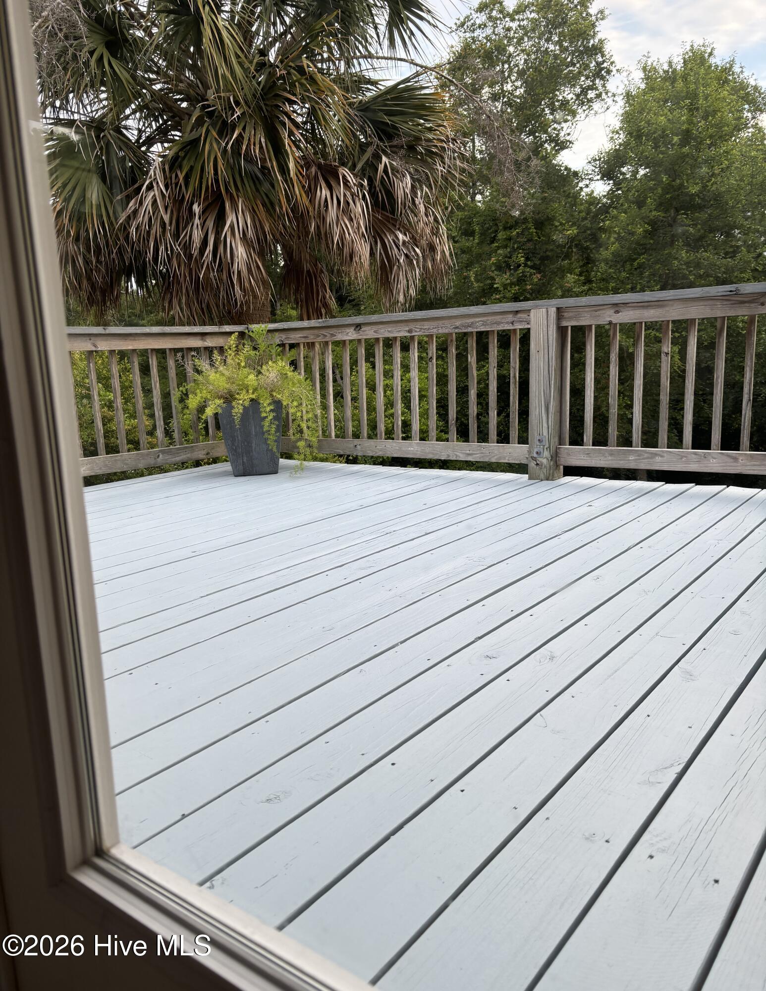 100560491 | Photo 36