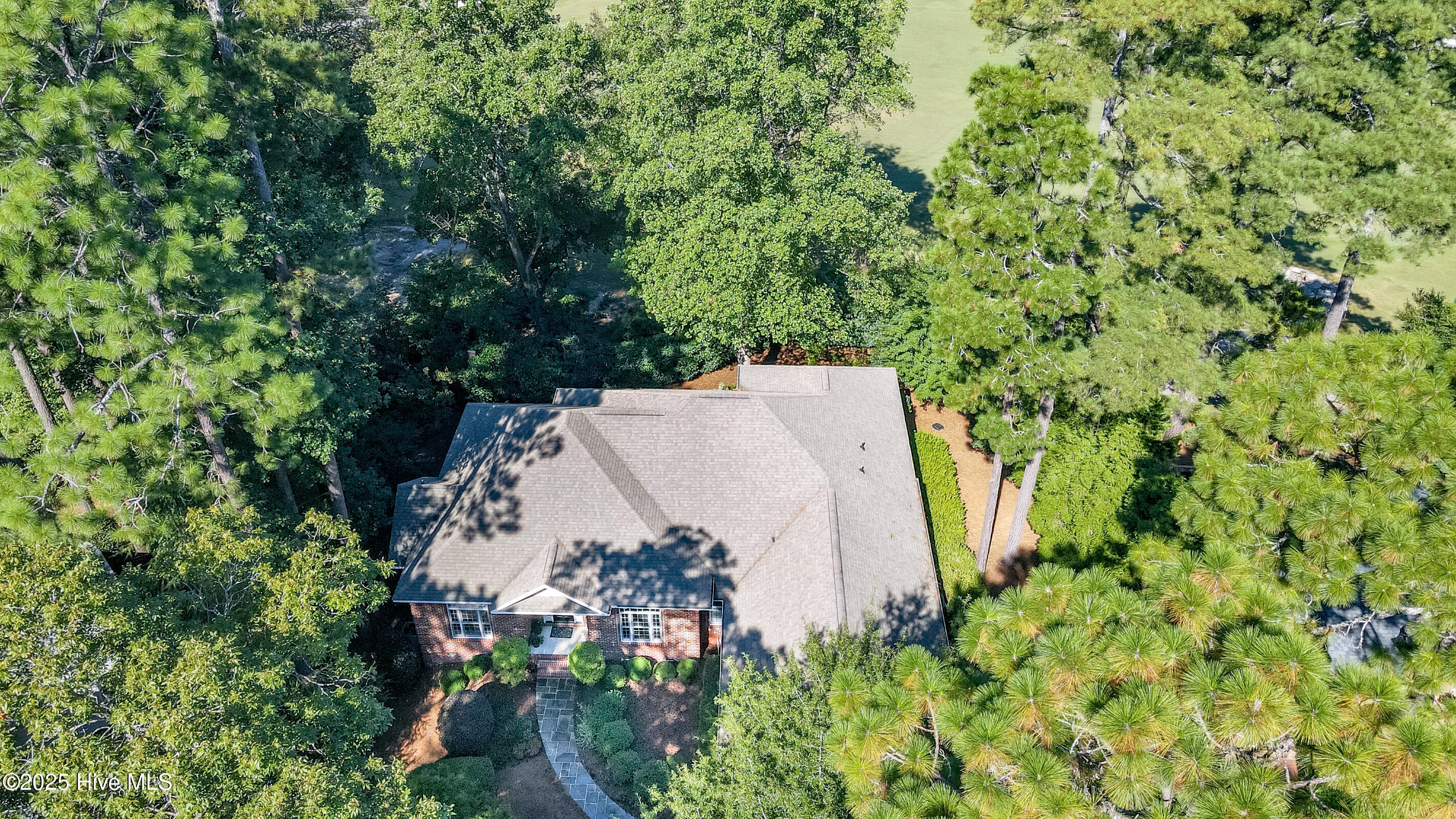 80 Lakewood Drive