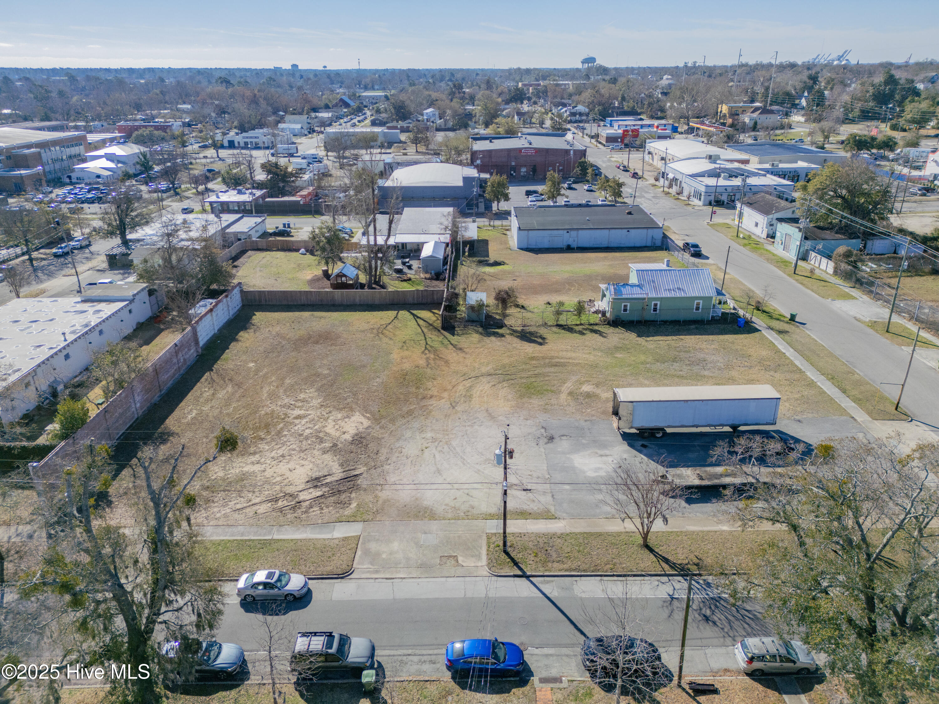 100490623 | Photo 33