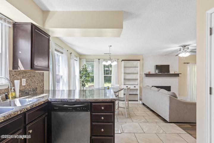 2039 Hunters Ridge Drive,Midway Park