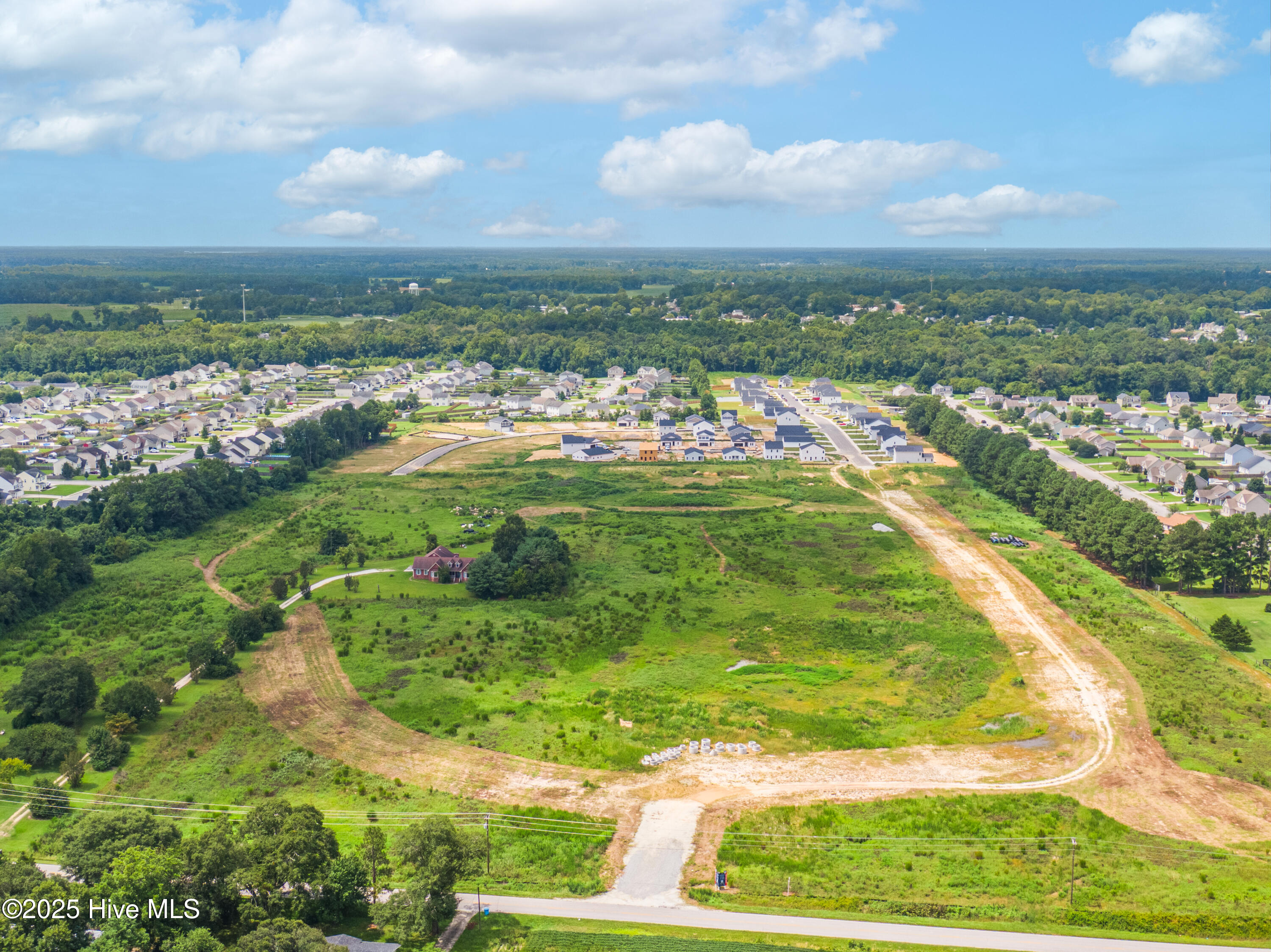 100528319 | Photo 25