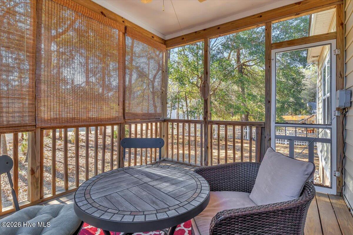 100550365 | Photo 48